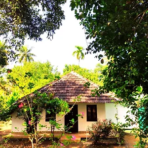  Homestay Munroe India